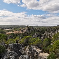 Photo de France - Le Cirque de Mourèze et le Lac du Salagou